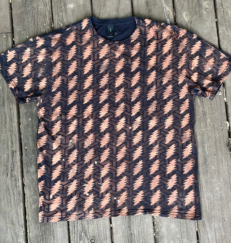 Bolts Double Pattern tshirt