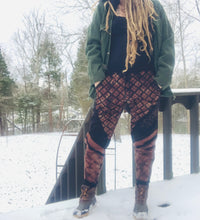 Load image into Gallery viewer, Rose Bud Joggers