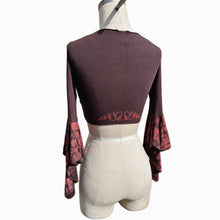 Load image into Gallery viewer, Retro Paisley Wrap Top