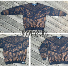 Load image into Gallery viewer, Ivy &amp; Palms Sweatshirt