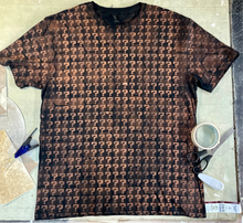Load image into Gallery viewer, Questions Double Pattern Tshirt