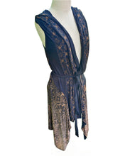 Load image into Gallery viewer, Damask Hooded Wrap