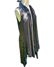 Load image into Gallery viewer, Acanthus Hooded Wrap
