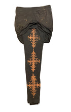 Load image into Gallery viewer, Ornamental Splatter Skirt Leggings