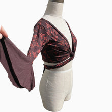 Load image into Gallery viewer, Acanthus Wrap Top