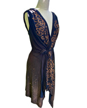 Load image into Gallery viewer, Arabesque Hooded Wrap