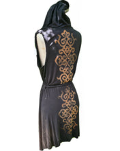 Load image into Gallery viewer, Arabesque 2 Hooded Wrap