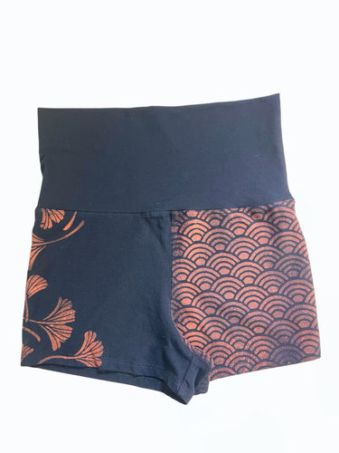 Ginkgo Hot Shorts