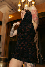 Load image into Gallery viewer, Acanthus Scrunchy Dress