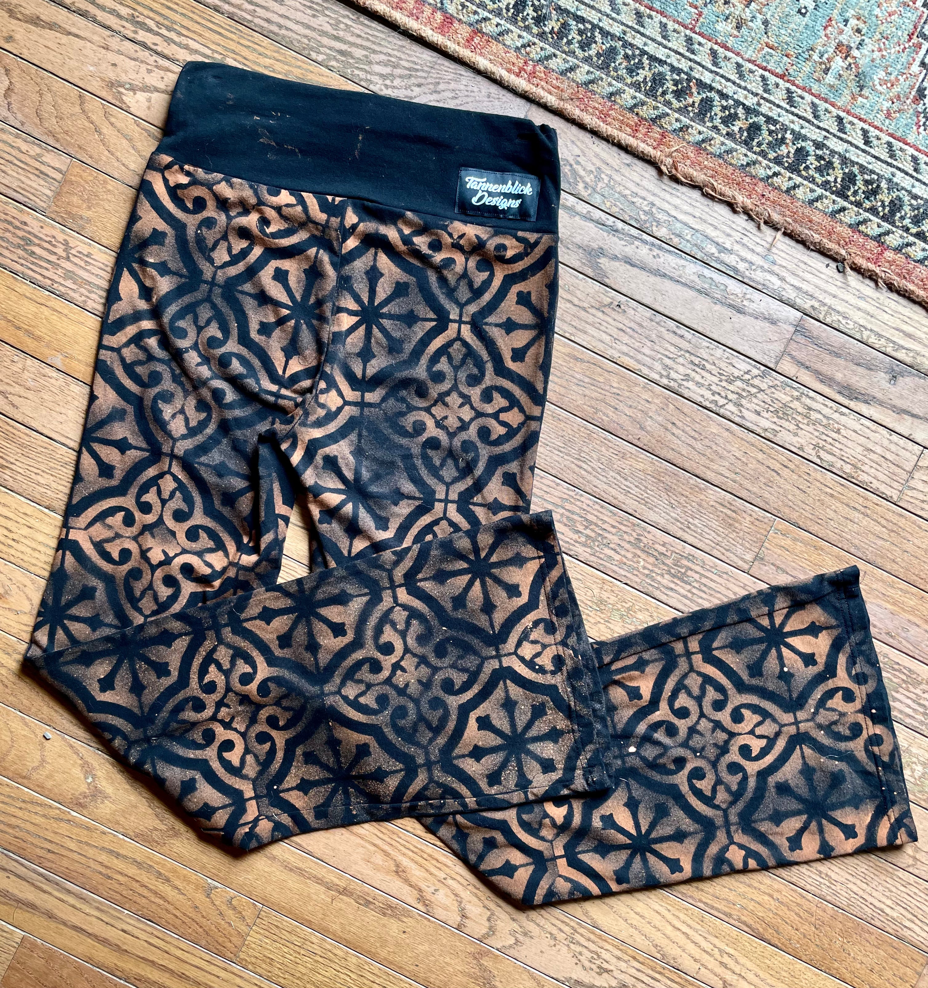 Mosaic Leggings – Positive Pants Boutique